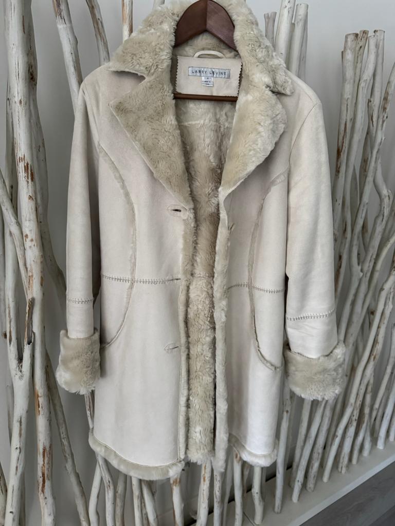 Halflange creme lammy, Ophalen of Verzenden, Zo goed als nieuw, Maat 38/40 (M), Beige