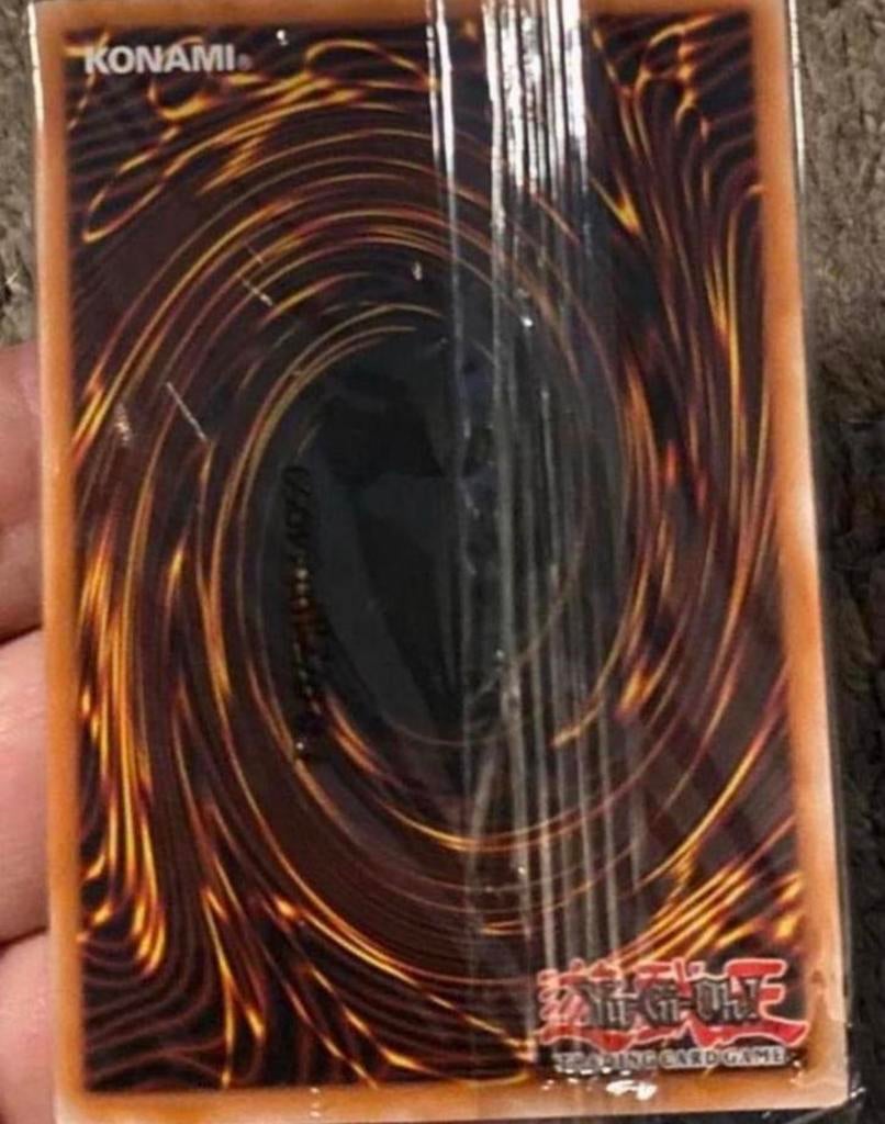 Yu-Gi-Oh! Jinzo Layered DLCS Limited Edition Sealed !, Hobby en Vrije tijd, Verzamelkaartspellen | Yu-gi-Oh!, Ophalen of Verzenden