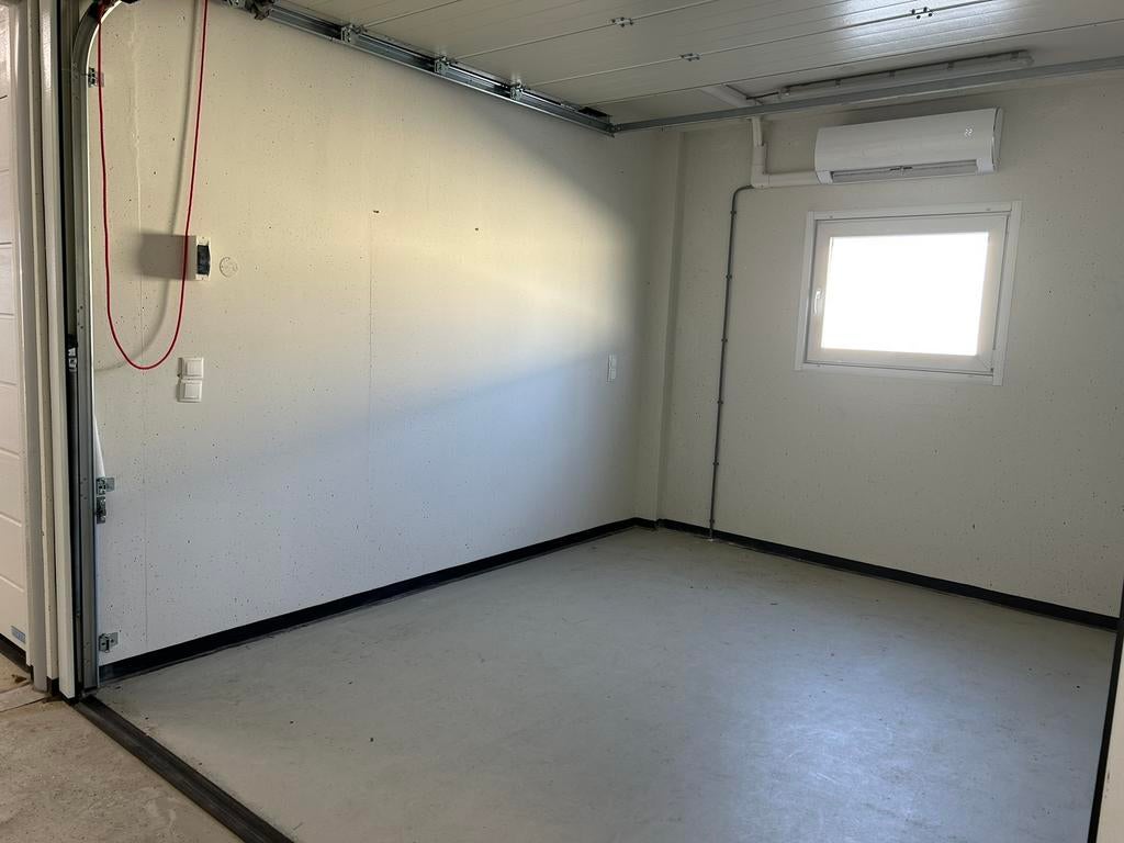 Goed Beveiligde Garagebox Den Haag 12 m², 12e maand gratis!, Auto diversen, Autostallingen en Garages