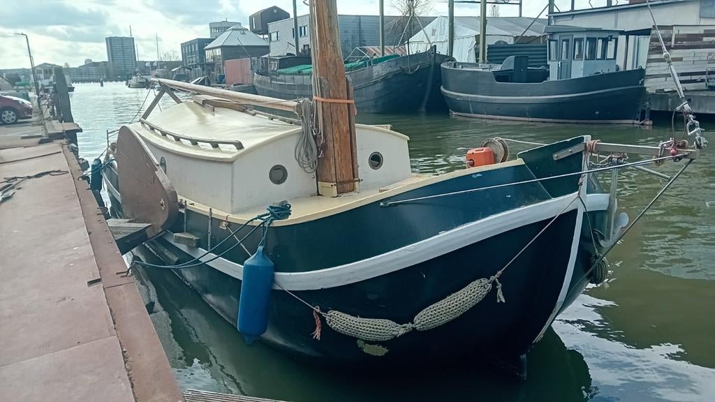 Zeilklare 9m Tjalk met maststrijkinstallatie en Vetus motor, Watersport en Boten, Ophalen, Polyester, Diesel, 9 tot 12 meter