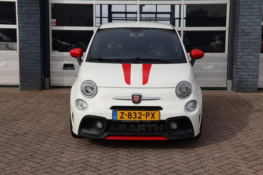 Abarth 595 TURISMO 1.4 T-JET ABARTH 595, Auto's, Voorwielaandrijving, Met garantie (alle), Wit, Handgeschakeld