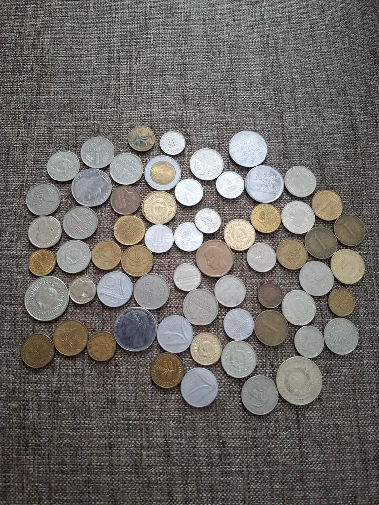 Diverse collectie buitenlandse munten, Ophalen of Verzenden, Overige landen, Setje