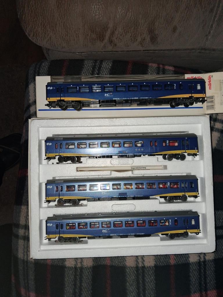 TE KOOP MARKLIN SET NS OVP, Wisselstroom, Wagon, Ophalen of Verzenden, NS