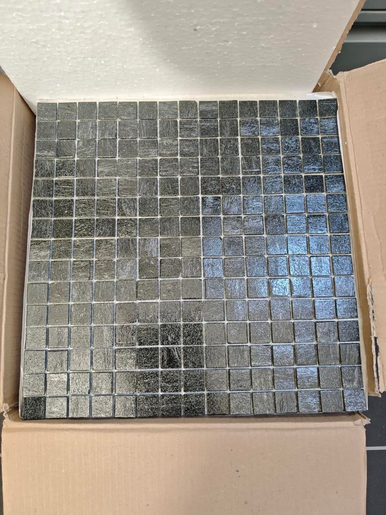 Bisazza mozaïektegels, nieuw, donker en licht, Doe-het-zelf en Verbouw, Tegels, Nieuw, Ophalen of Verzenden, 10 m² of meer, Overige materialen