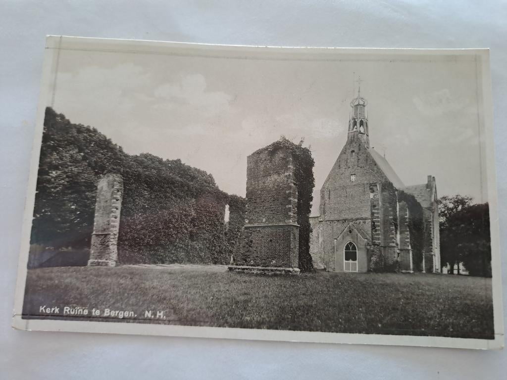 Bergen Rüine, Ophalen of Verzenden