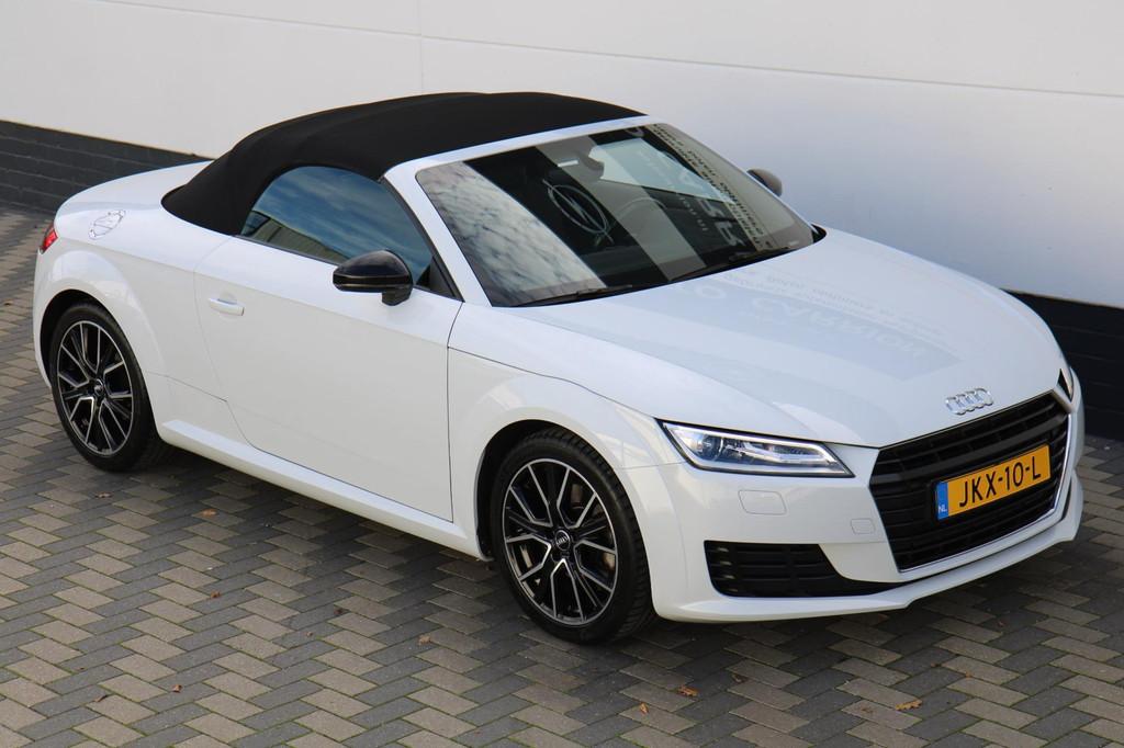 Audi TT Roadster 1.8 TFSI Dealer onderhoud Navi Virtual LED, Gebruikt, Zwart, 4 cilinders, Cabriolet