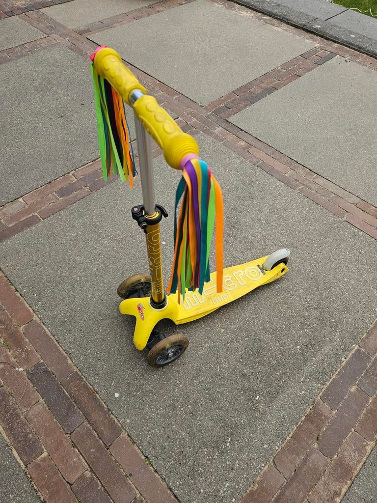 Micro step mini geel met fransjes, Ophalen of Verzenden, Overige merken