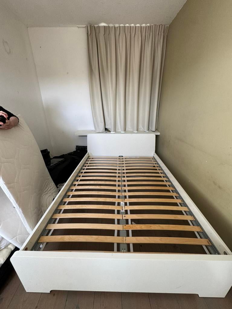 Ikea Bed 140x200, Ophalen, Wit, Tweepersoons, 140 cm