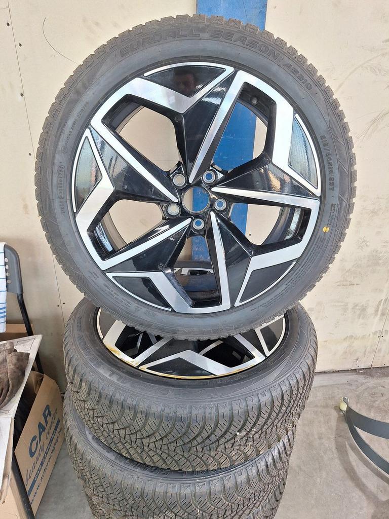 Volkswagen ID3 All-seasonset 19 Inch Origineel, -, -, Banden en Velgen, All Season