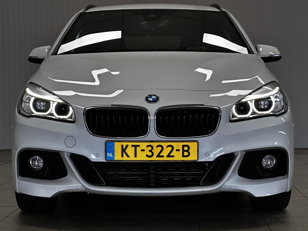 BMW 2 Serie Active Tourer 225xe iPerformance Centennial High, Automaat, Stof, Gebruikt, Wit