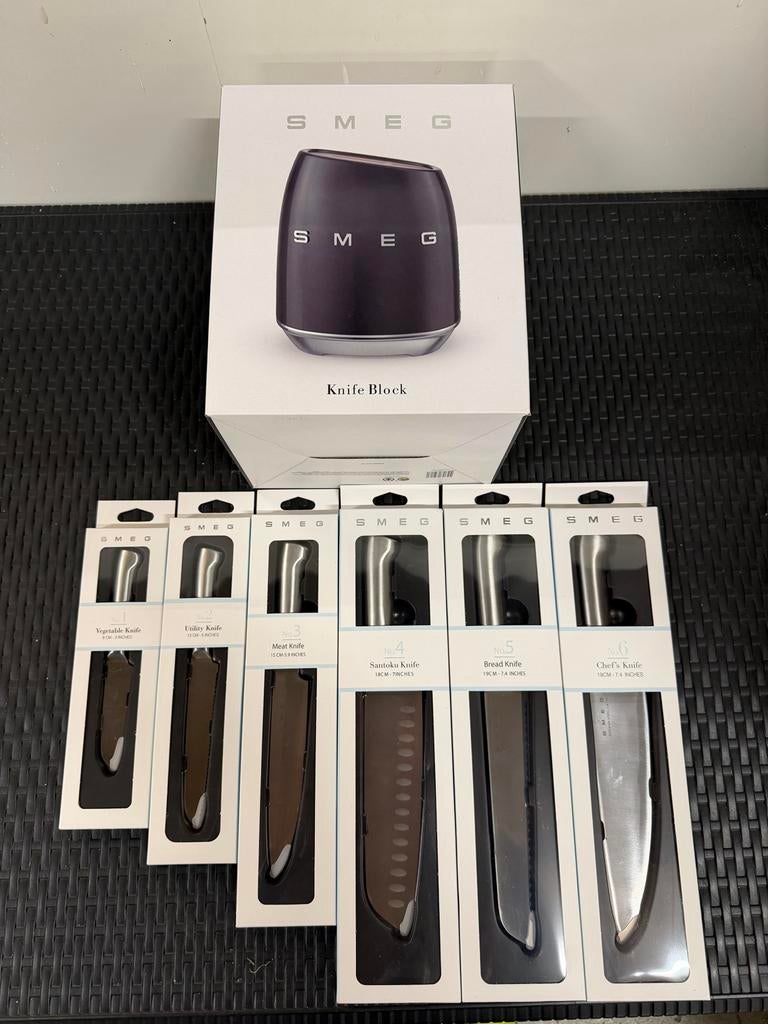 Smeg messenblok met 6-delige messenset, Ophalen of Verzenden, Nieuw, Rvs of Chroom, Bestekset