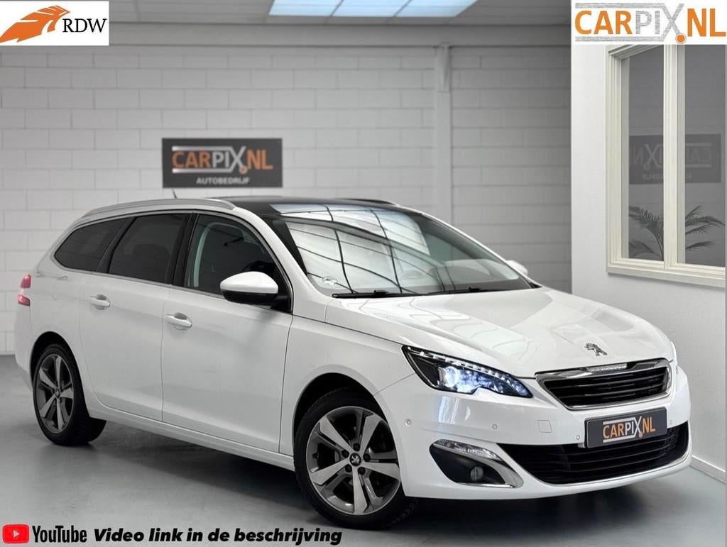 Peugeot 308 SW 1.2 PureTech Allure 2016, Panodak, Keyless, Gebruikt, 1199 cc, Met garantie (alle), 635 kg