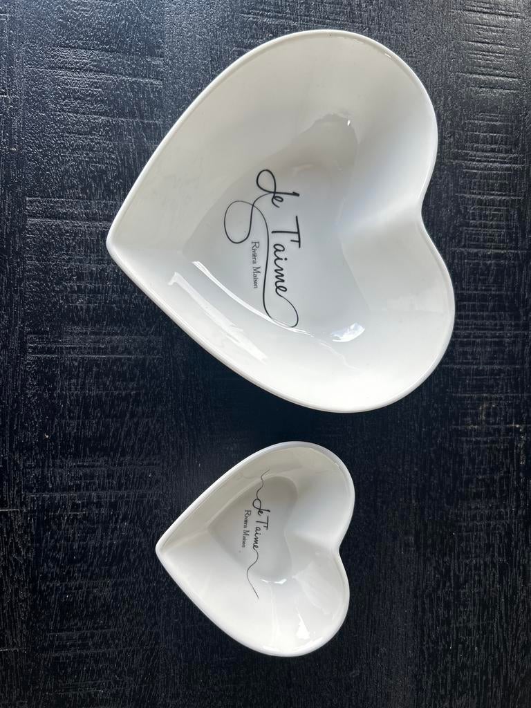 Rivièra Maison schalen in hartvorm, Ophalen, Gebruikt, Porselein of Keramiek, Schaal