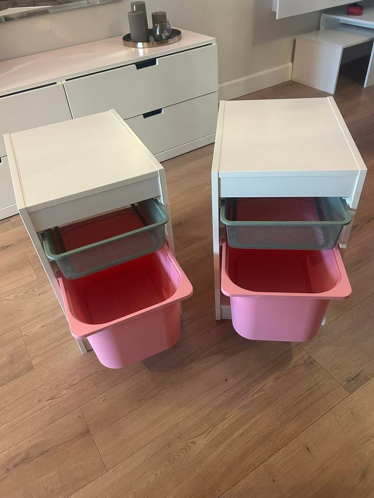 Twee IKEA Trofast opbergkasten met bakken, Gebruikt, Minder dan 50 cm, Ophalen, Minder dan 90 cm