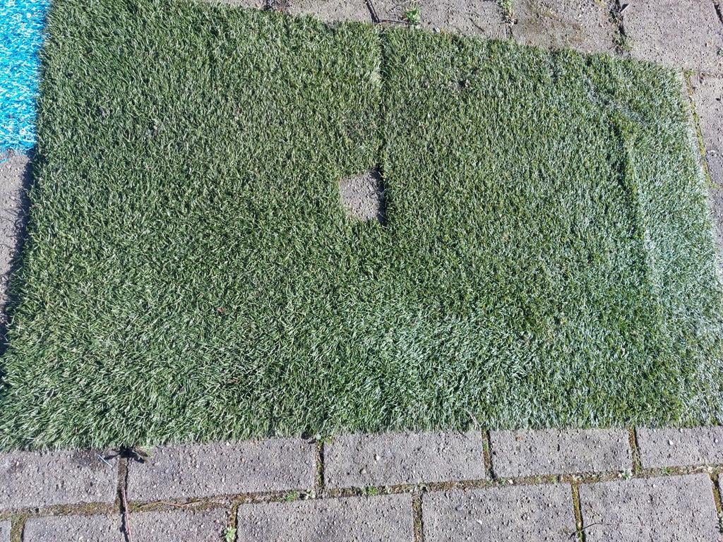 Kunstgras groen gratis, Tuin en Terras, Ophalen of Verzenden, Minder dan 10 m²