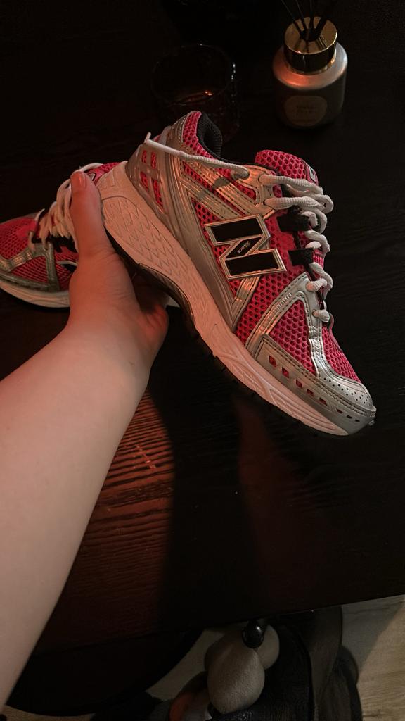 Newbalance, Kleding | Dames, Schoenen, Ophalen, Zo goed als nieuw, Roze, Sneakers of Gympen