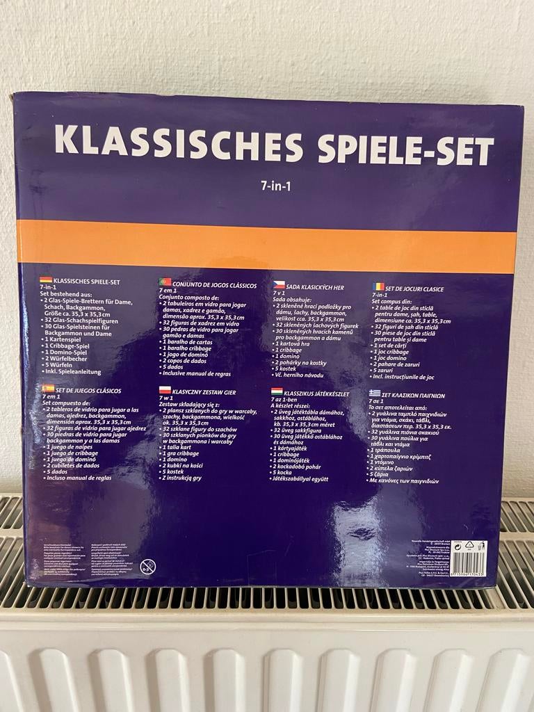 Klassiek Spellenpakket 7-in-1 met Glazen Schaakstukken, Een of twee spelers, Ophalen, Nieuw