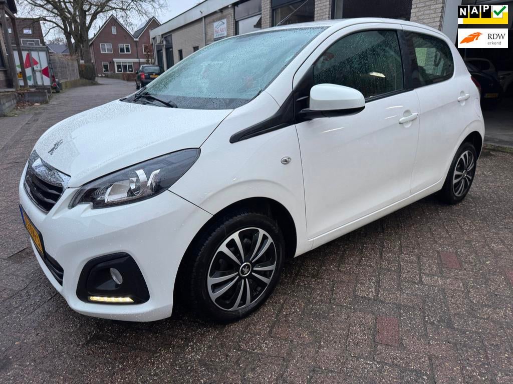 Peugeot 108 1.0 e-VTi Active AIRCO LED ORG 127240 KM NAP NW, Voorwielaandrijving, Gebruikt, Euro 6, Wit