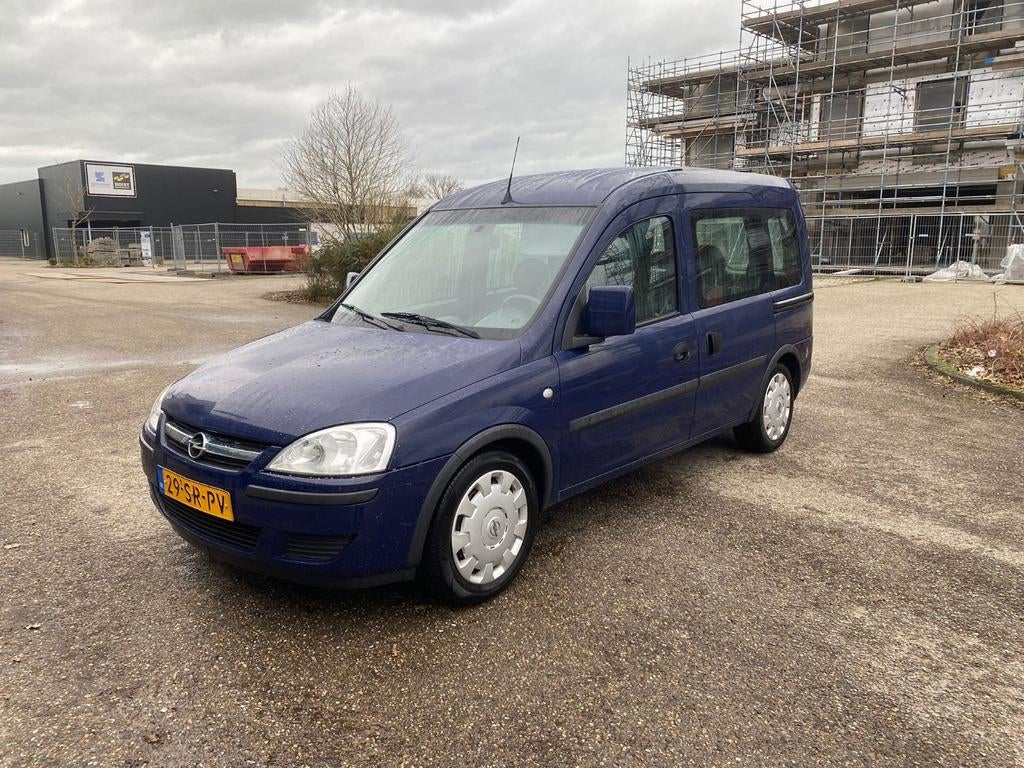 OPEL COMBO 1.4 16V TOUR BJ 2006 ORGINEEL 253699 KM N.A.P, Auto's, Opel, Voorwielaandrijving, Stof, 1139 kg, Zwart