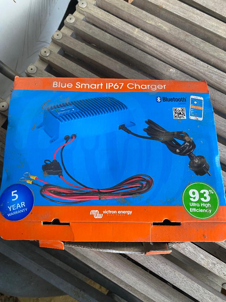 Acculader, Ophalen of Verzenden, Nieuw, Universele onderdelen