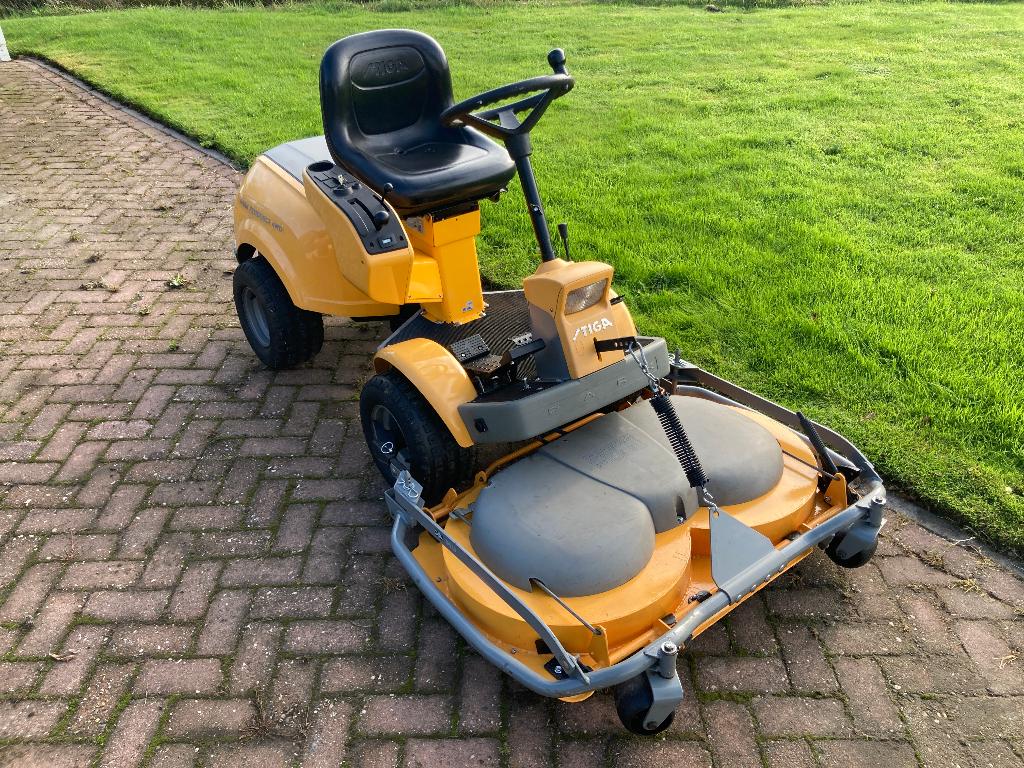 Stiga park residence 107 multiclip 4WD zitmaaier, Tuin en Terras, Zitmaaiers, Gebruikt, 90 tot 120 cm, Elektrische starter, Mulchfunctie