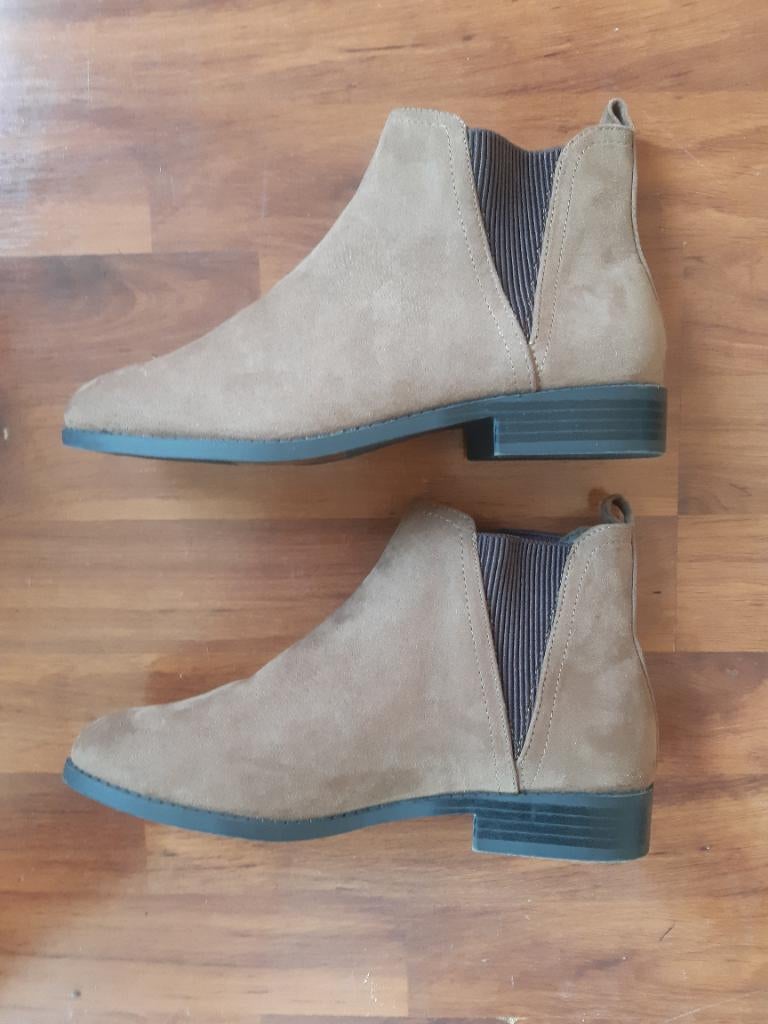 Bruine enkellaarsjes maat 38, Bruin, Lage of Enkellaarzen, Nieuw, Verzenden