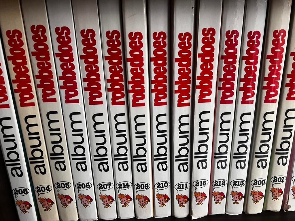 Robbedoes Verzamelalbums 133, 141-149, 154-195, 197-216, Boeken, Stripboeken, Meerdere stripboeken, Ophalen, Gelezen