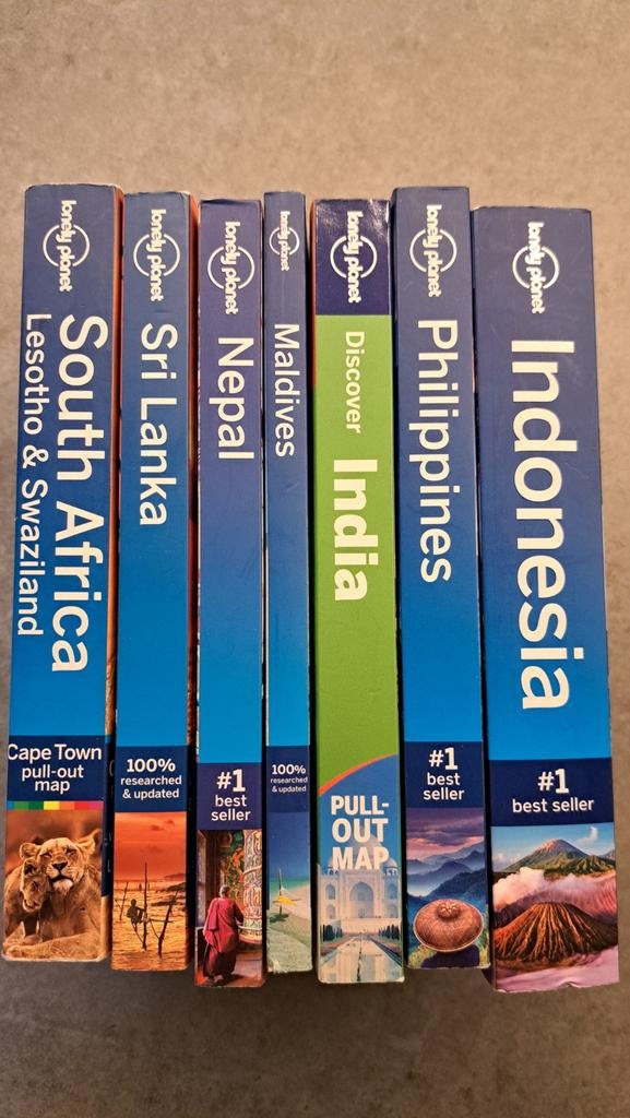 7 lonely planet reisgidsen, Lonely Planet, Ophalen of Verzenden, Zo goed als nieuw, Reisgids of -boek