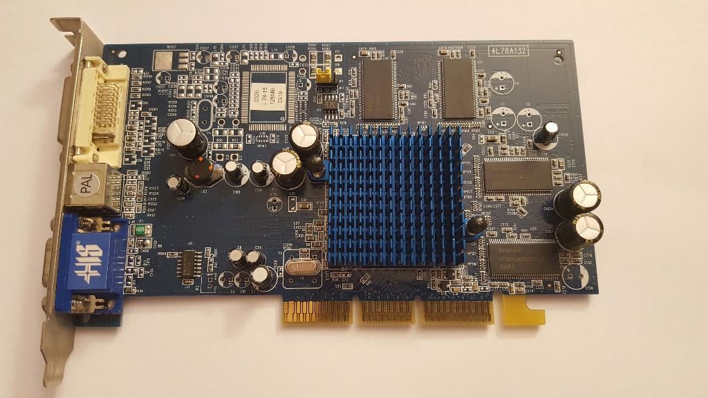 Radeon VIVO 9200 AGP 4X Video Kaart 128MB DDR, Gebruikt, GDDR, Ophalen of Verzenden, Overige chipsets