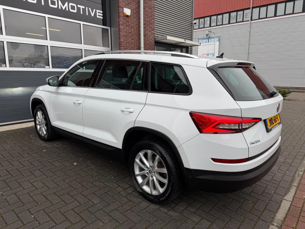Skoda KODIAQ 1.4 TSI 4x4 7p. LED ACC PDC Trekhaak 360 Camera, Automaat, Gebruikt, 4 cilinders, 7 stoelen