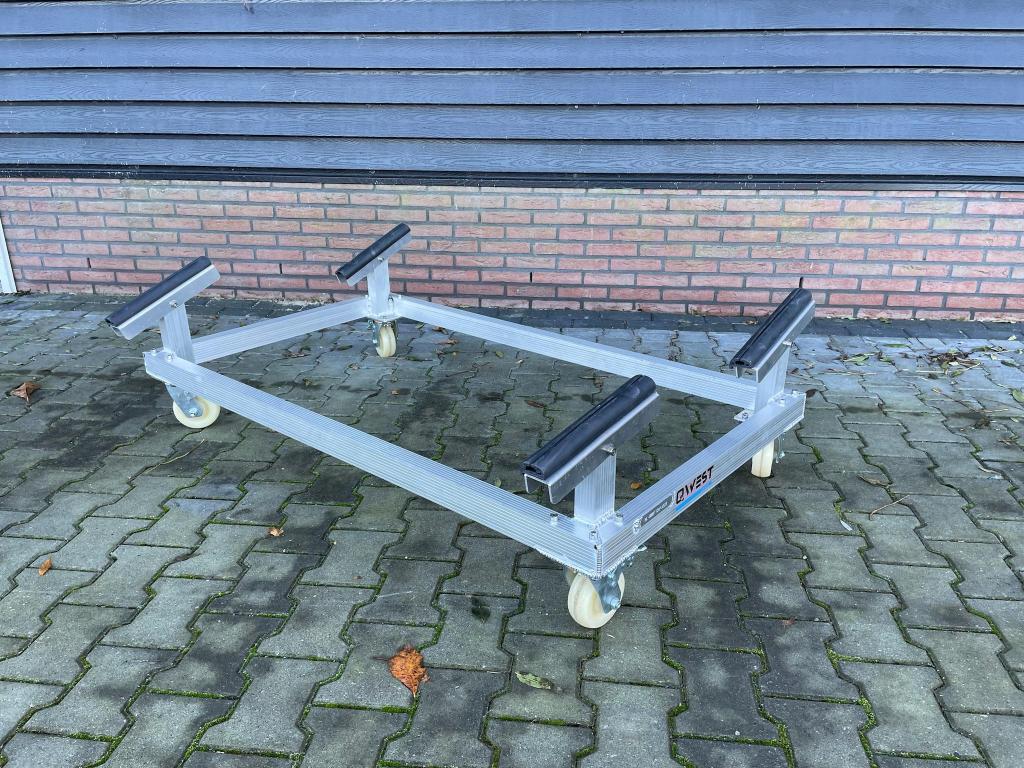 Qwest Bootbok, Nieuw