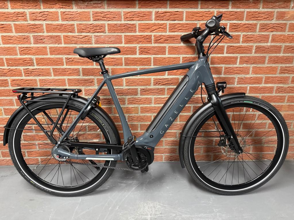 Gazelle Ultimate C5 Smart heren 61 Bosch middenmotor lage km, Ophalen of Verzenden, Zo goed als nieuw, Wilhelminaweg 8 dieren