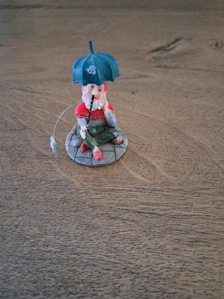 Luville efteling vissende kabouter, Ophalen of Verzenden, Zo goed als nieuw, Beeldje of Poppetje