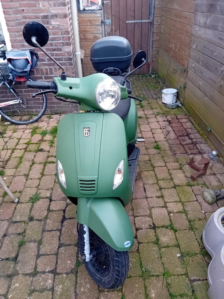 AGM Riva scooter, Fietsen en Brommers, Ophalen of Verzenden, Overige typen, Overige merken