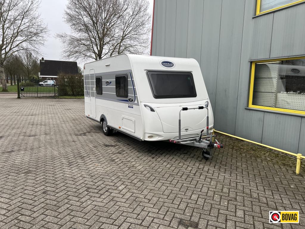 Caravelair Antares 420 Quatro Luifel, mover, fietsenrek, Dwarsbed, Schokbreker, Bedrijf, Treinzit