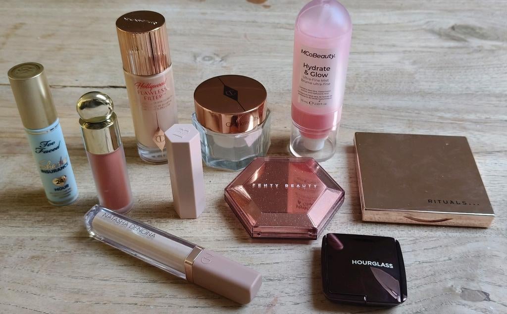 Merk makeup, Charlotte Tilbury, hourglass, fenty, Ophalen of Verzenden, Zo goed als nieuw, Gehele gezicht