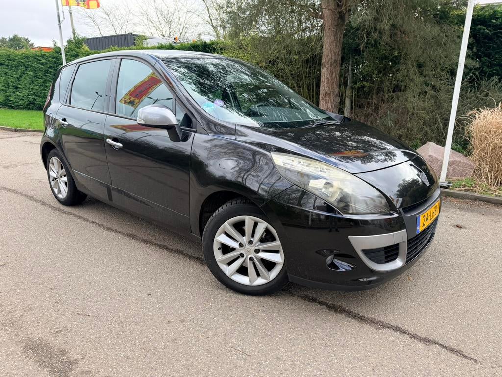 Renault Scénic 1.4 TCE 96KW 2010 Zwart clima Navigatie, Auto's, Stof, 4 cilinders, Zwart, Handgeschakeld