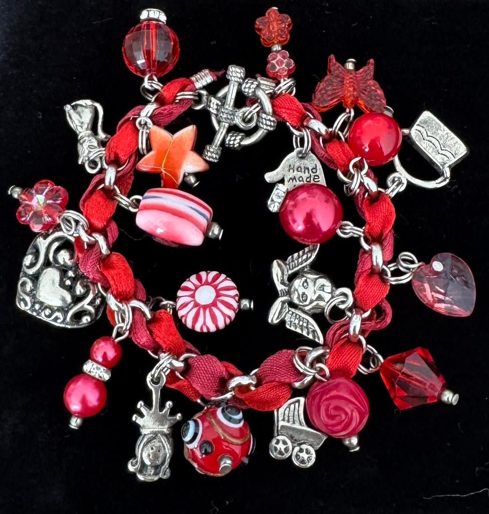 Unieke tode bedelarmband, Ophalen of Verzenden, Zo goed als nieuw, Rood, Met bedels of kralen