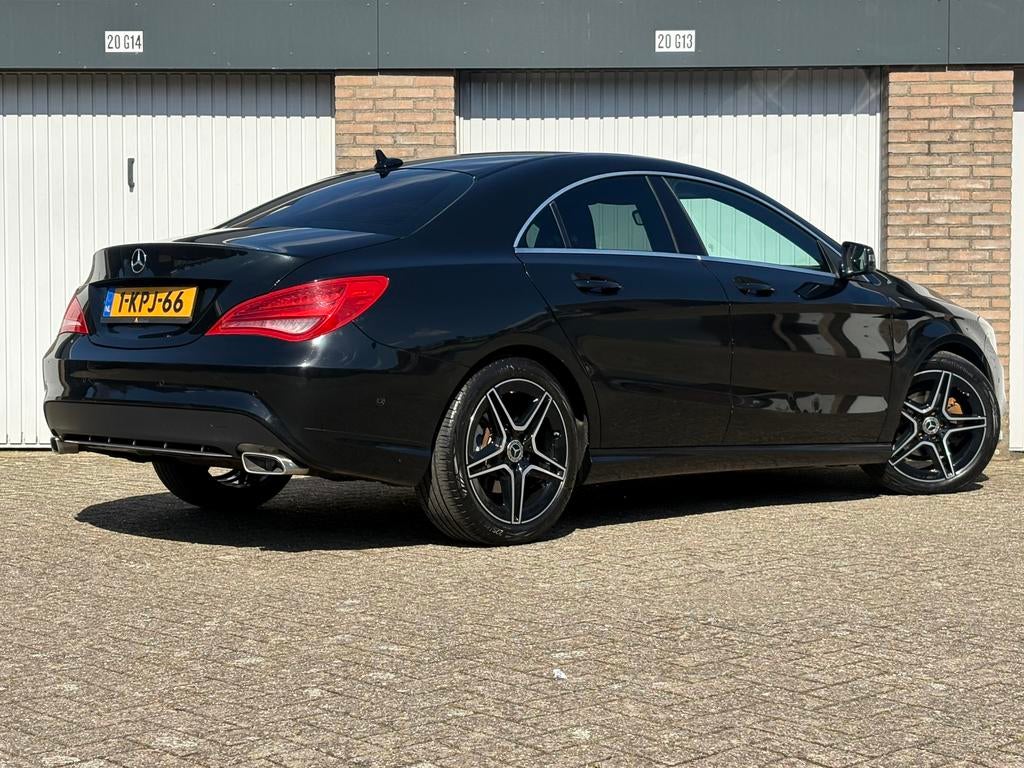 Mercedes-Benz CLA 200 1.6  Cruise Carplay AMG Leder PDC, Voorwielaandrijving, CLA, USB, 4 cilinders