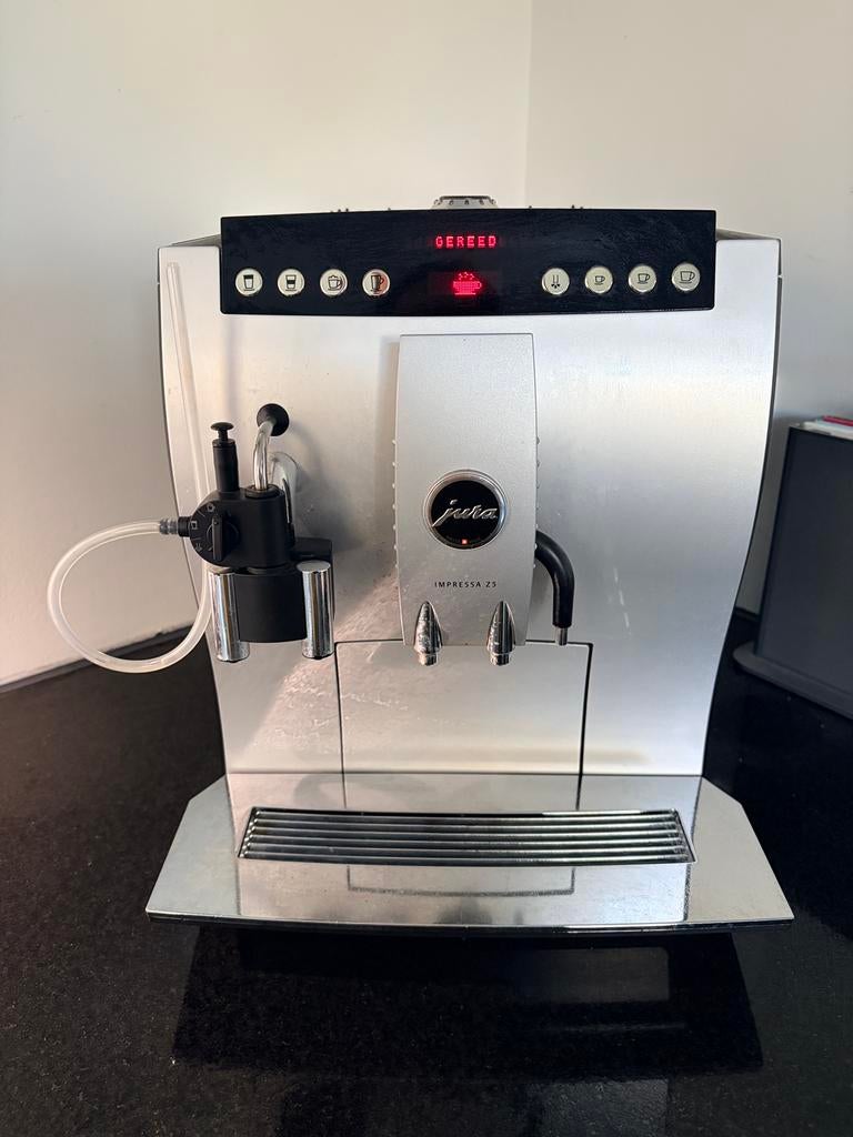 Jura Z5 II volautomatische espressomachine, Ophalen, Gebruikt, Espresso apparaat, Koffiebonen