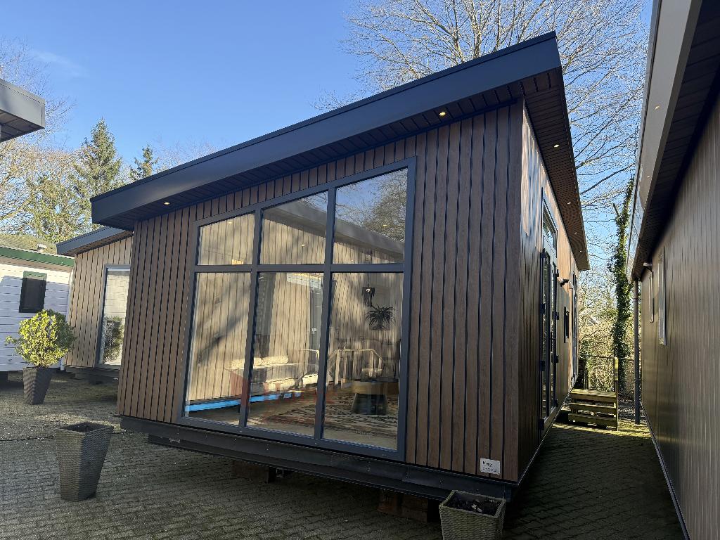 Apollo Lessenaar 12.10 x 4.30 - Chalet - Direct leverbaar!, Tot en met 4