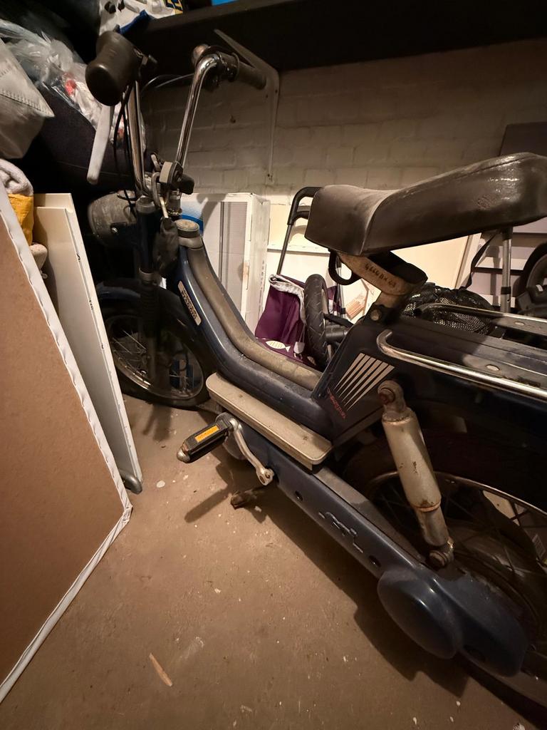Nette Piaggio scooter, Fietsen en Brommers, Brommers | Tomos, Ophalen, Gebruikt, Overige modellen