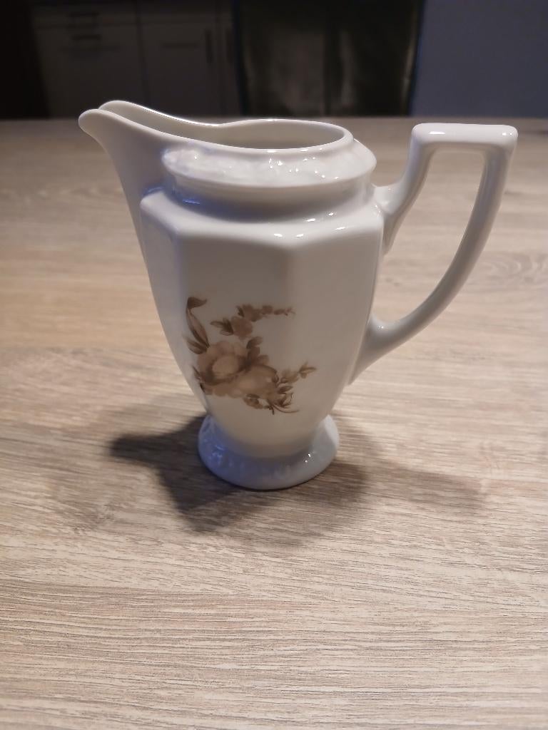 Rosenthal melkkannetje, Ophalen of Verzenden