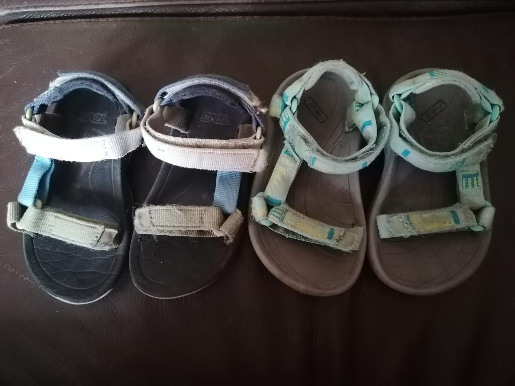 Teva sandalen maat 24/25, Kinderen en Baby's, Jongen of Meisje, Schoenen, Zo goed als nieuw, Teva
