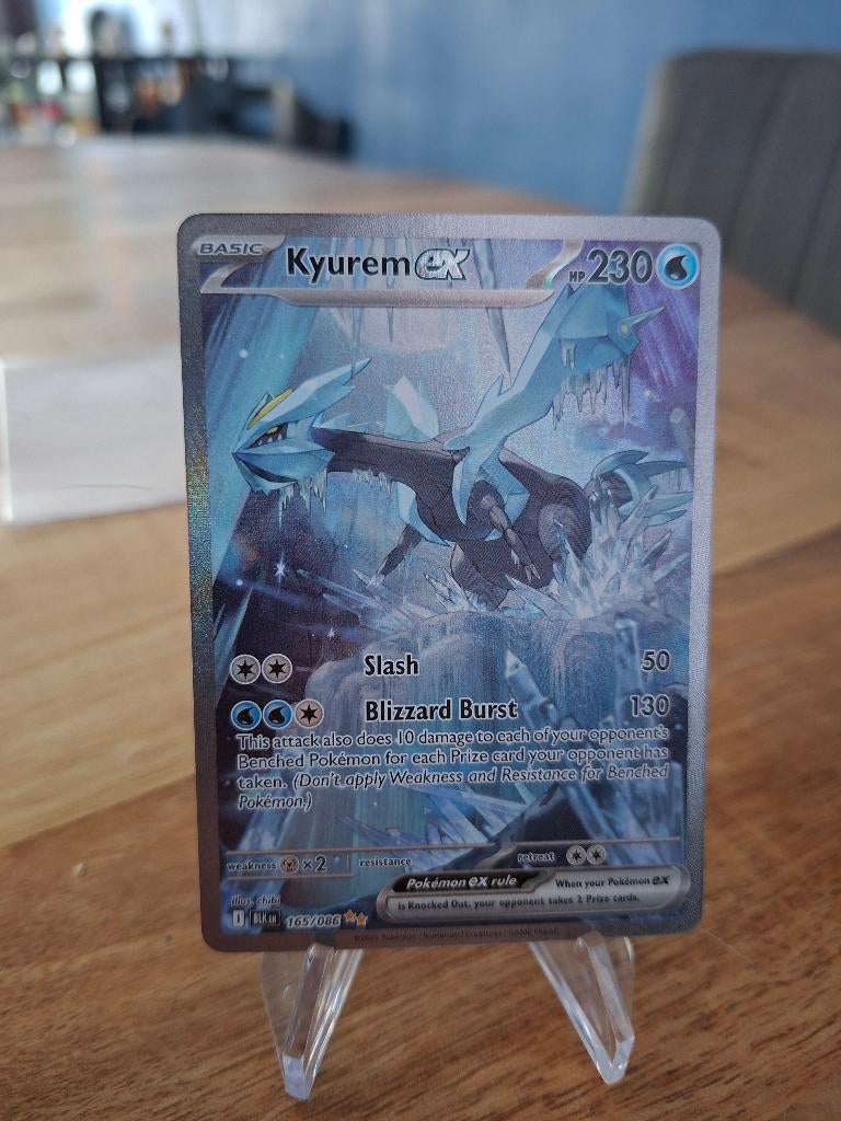 Kyurem 165, Ophalen of Verzenden, Nieuw, Foil