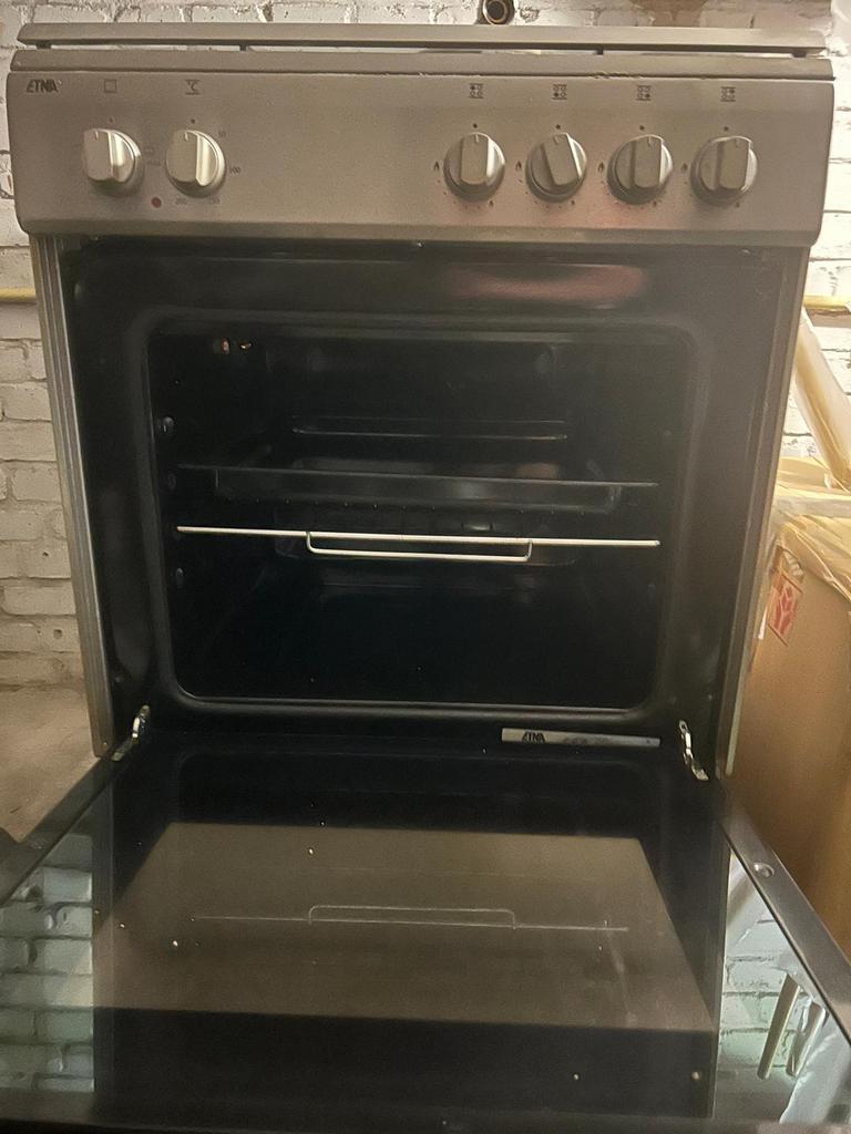 Etna gasfornuis met oven, Ophalen, Gebruikt, 4 kookzones, Gas