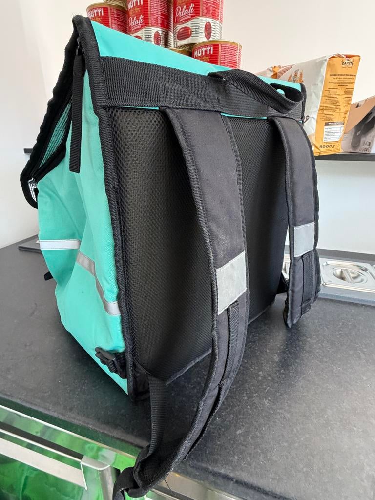 Deliveroo bezorg tas (Rugtas), 40 cm of meer, Gebruikt, Ophalen of Verzenden, Waterdicht