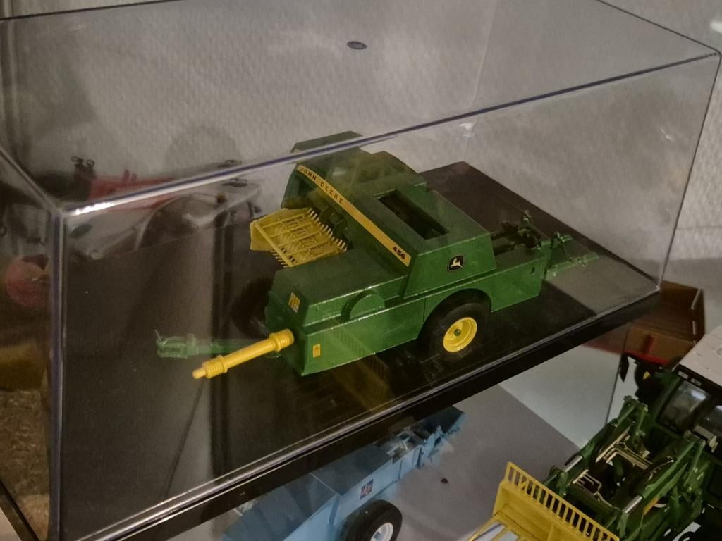 John deere 456 stro pers 1:32, Ophalen of Verzenden, Tractor of Landbouw, Overige merken