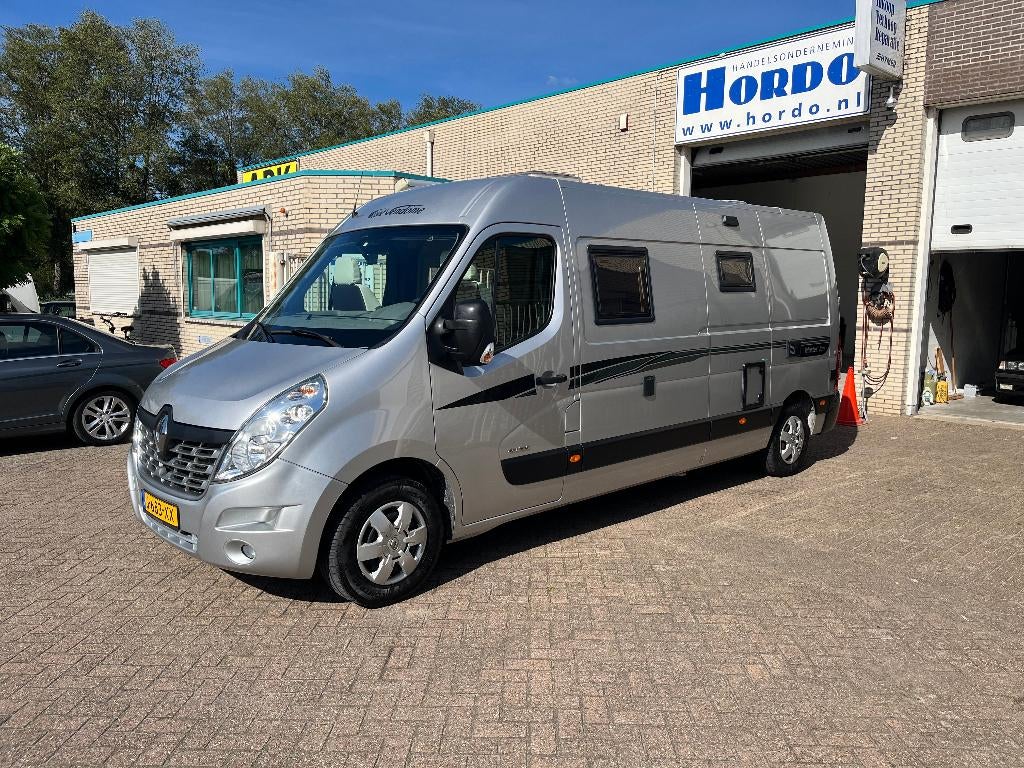 Font Vendome Master Van (Karmann) 2015 in Nieuwstaat, Caravans en Kamperen, Buscamper of Camperbus, Startonderbreker, Bedrijf