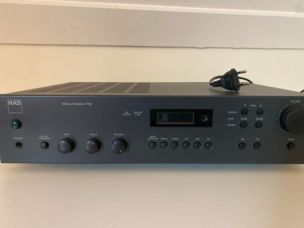 NAD Stereo Receiver 712, Overige merken, Gebruikt, Ophalen of Verzenden, 60 tot 120 watt